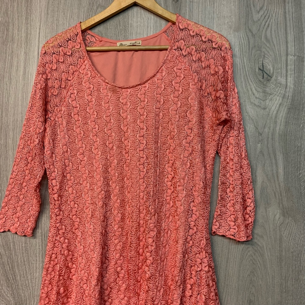 Pleasant Shade Women's Top